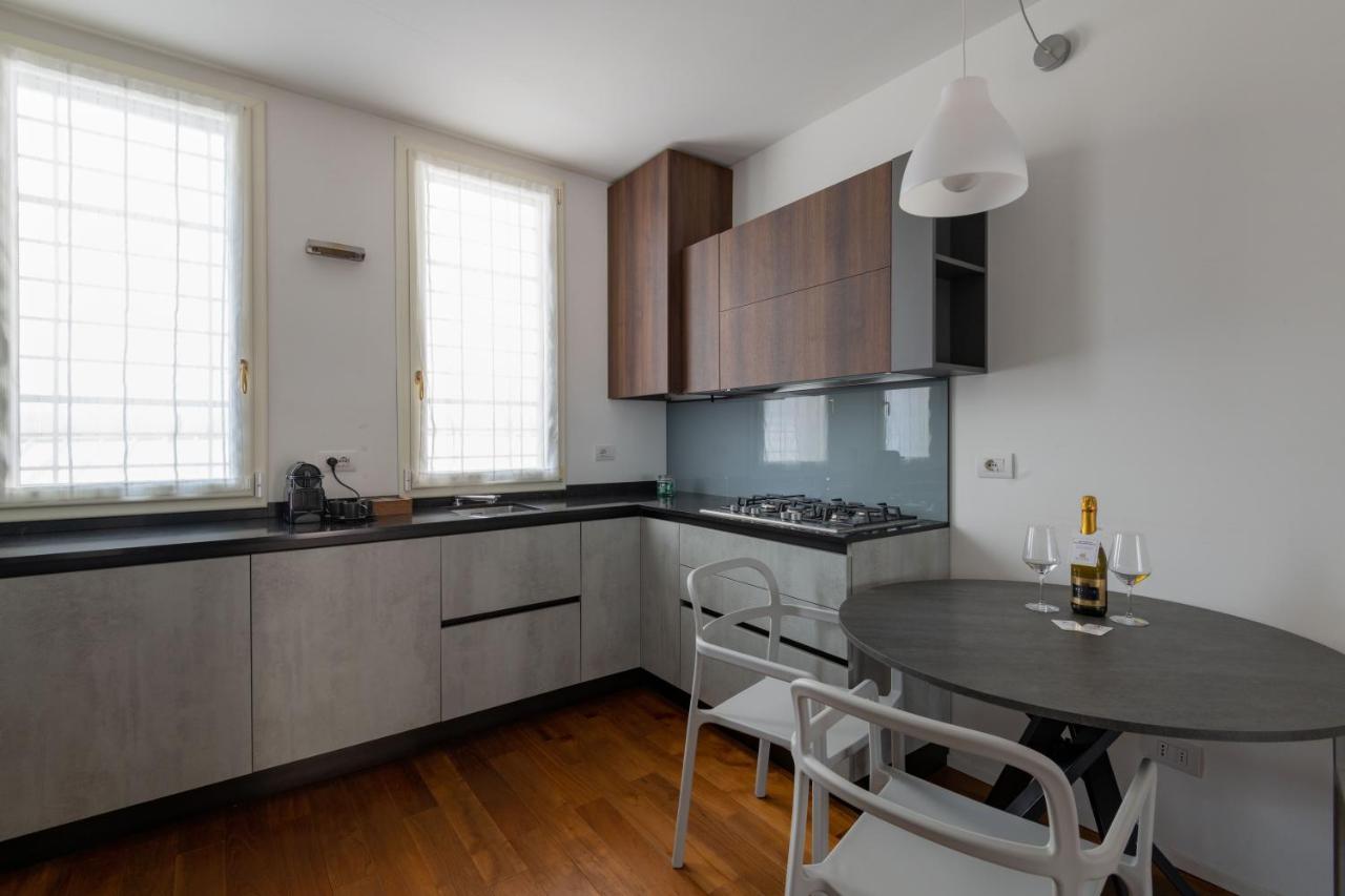 Milano Apartments Voghera Luaran gambar