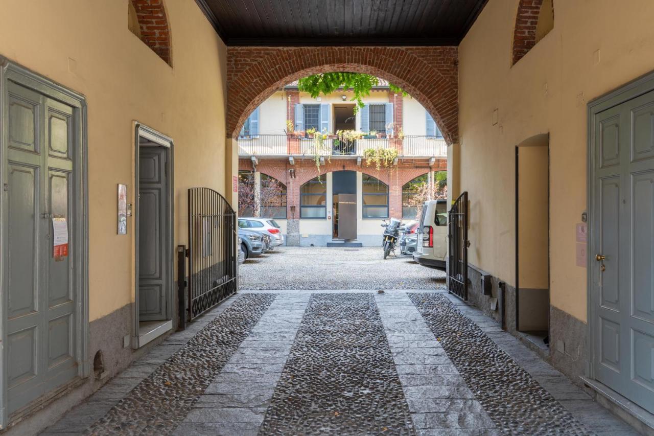 Milano Apartments Voghera Luaran gambar